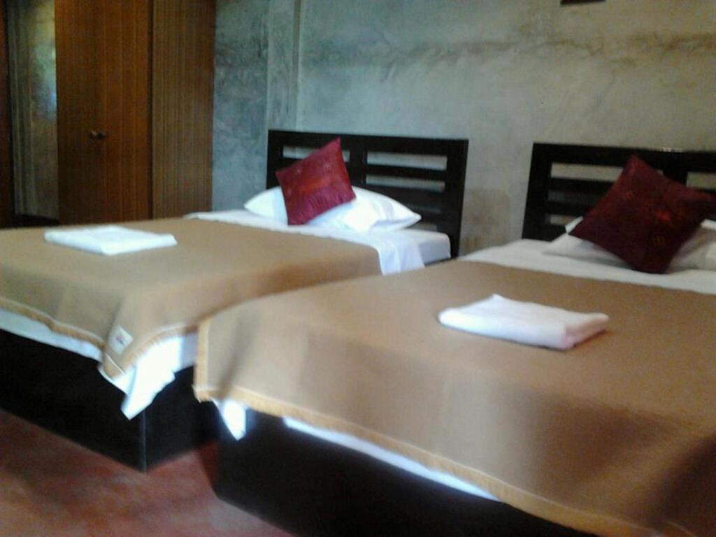 Tamarind Grand Resort Mae Sariang Room photo