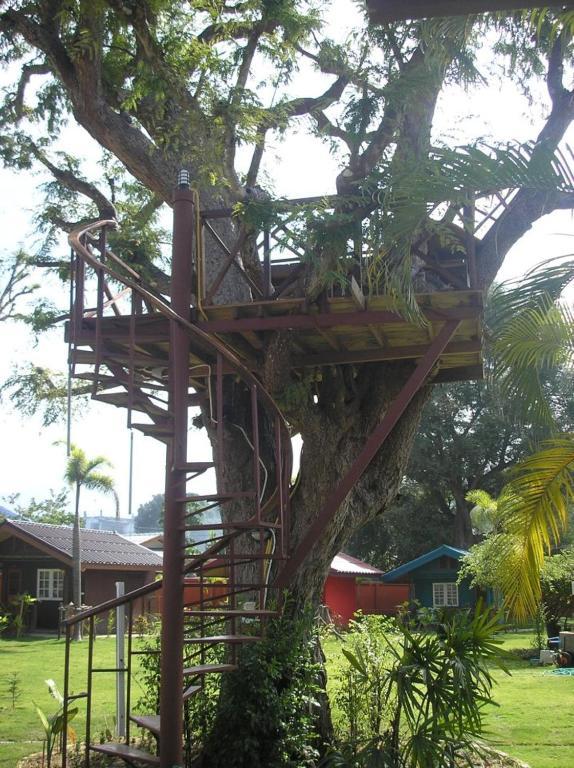 Tamarind Grand Resort Mae Sariang Exterior photo