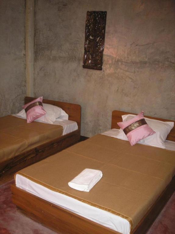 Tamarind Grand Resort Mae Sariang Room photo