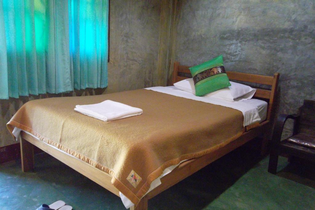 Tamarind Grand Resort Mae Sariang Room photo